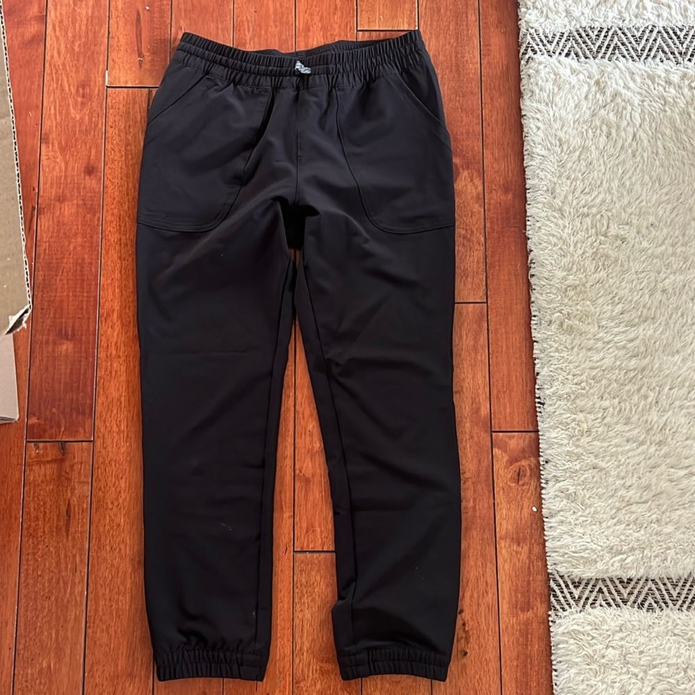 Patagonia kids, jogger pants, boys or girls large 12 black
